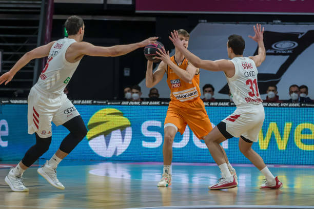 线来不及组 线来不及组