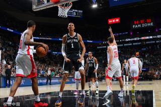 中国球员留 中国球员留