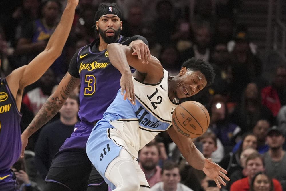 经过队医评 经过队医评